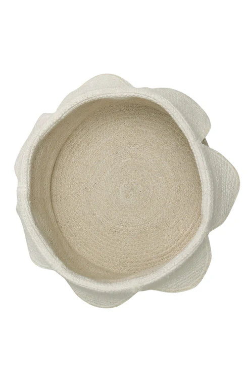 Petals Ivory Basket 3